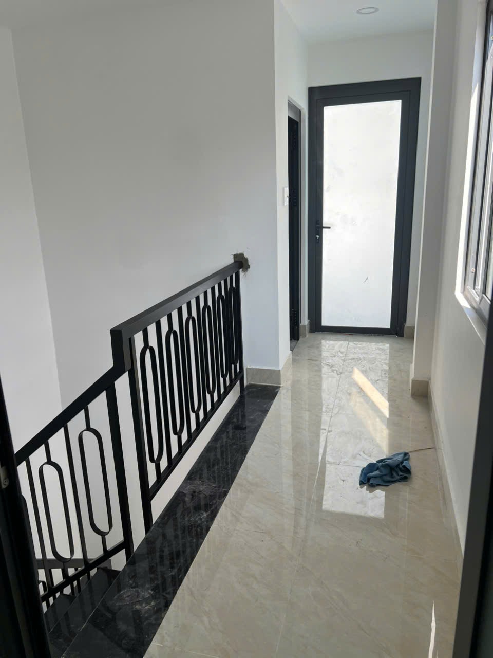 Bán nhà phố 3 tầng BTCT Phan Tây Hồ, 5PN, 6.2 tỷ - Vị trí đẹp, gần trung tâm
