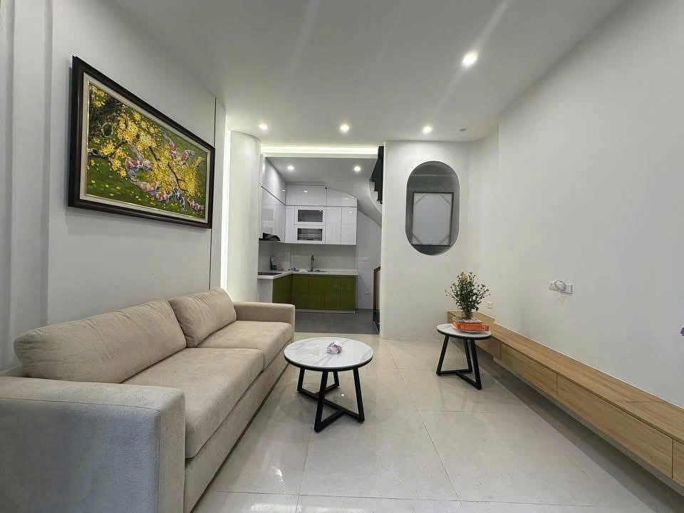 Nhà Góc 3 Mặt Thoáng - Ba Đình - Full Nội Thất - Giá 7.69 Tỷ