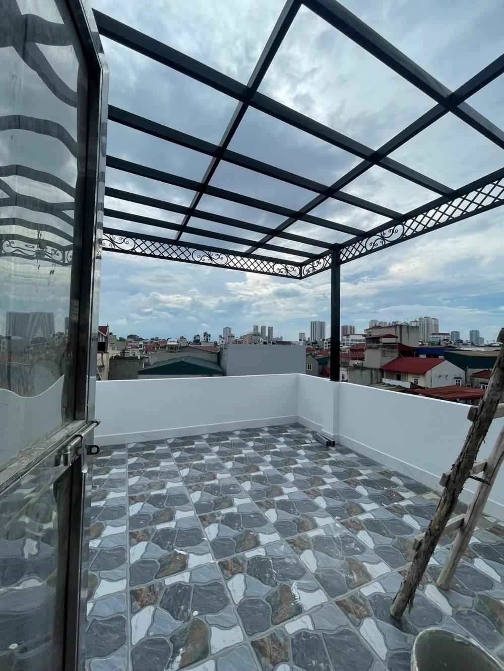 Bán Gấp Nhà Lê Trọng Tấn - Gleximco - 30m² - Giá 4.9 Tỷ