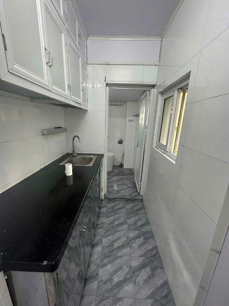Bán Gấp Nhà Tô Hiệu - Cầu Giấy - 50m2 - 2.65 Tỷ - Vị Trí Đẹp