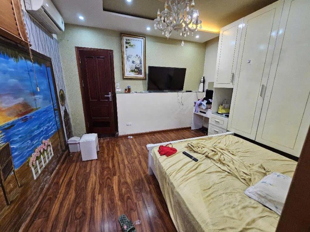 Bán Gấp Nhà Mặt Phố Nghĩa Dũng - Phúc Xá - Ba Đình 37m - Giá 11.5 Tỷ