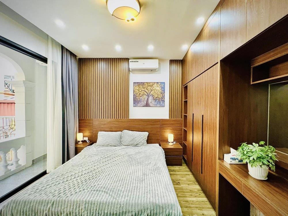 Nhà Mới Đại Mỗ - 5 Tầng, 73m2, Giá 8 Tỷ - Vị Trí Vàng