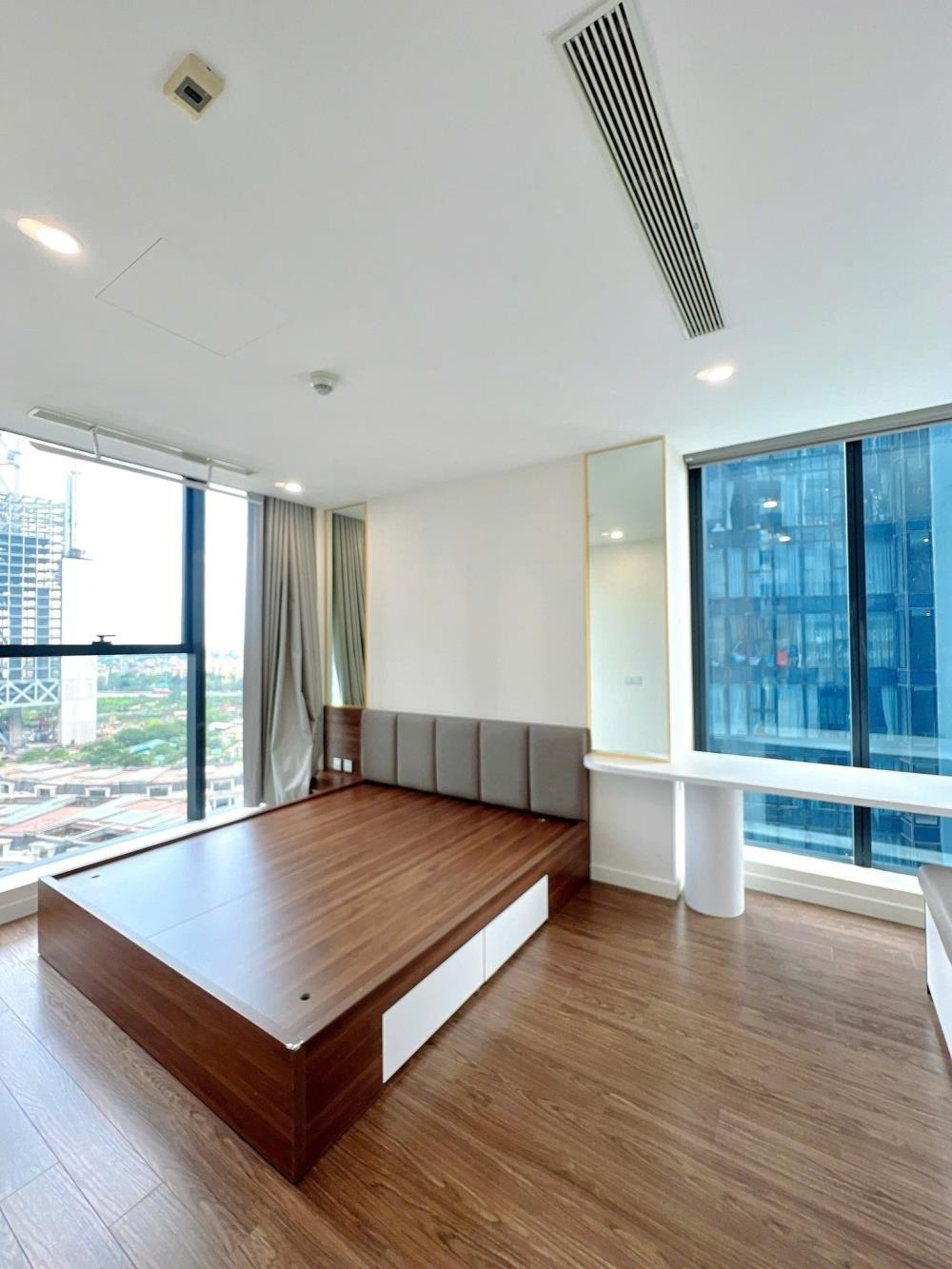 Bán chung cư Sunshine City Đông Ngạc 103m² 3PN, Tầng 11, Giá 9.35 tỷ