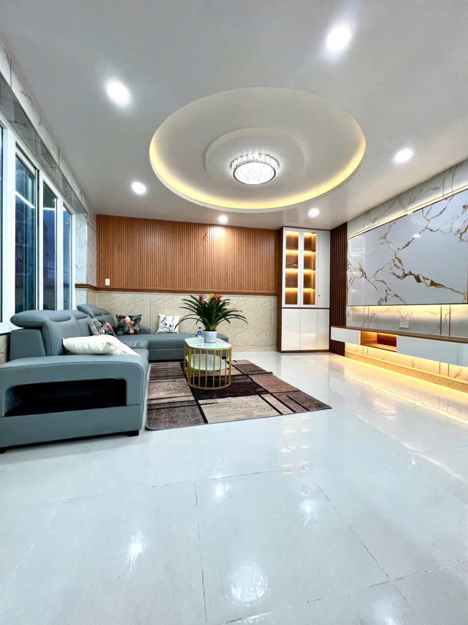 Bán nhà Q12, 10x6, 5 Tầng, Gần Đại Học GTVT - Giá 5.15 Tỷ