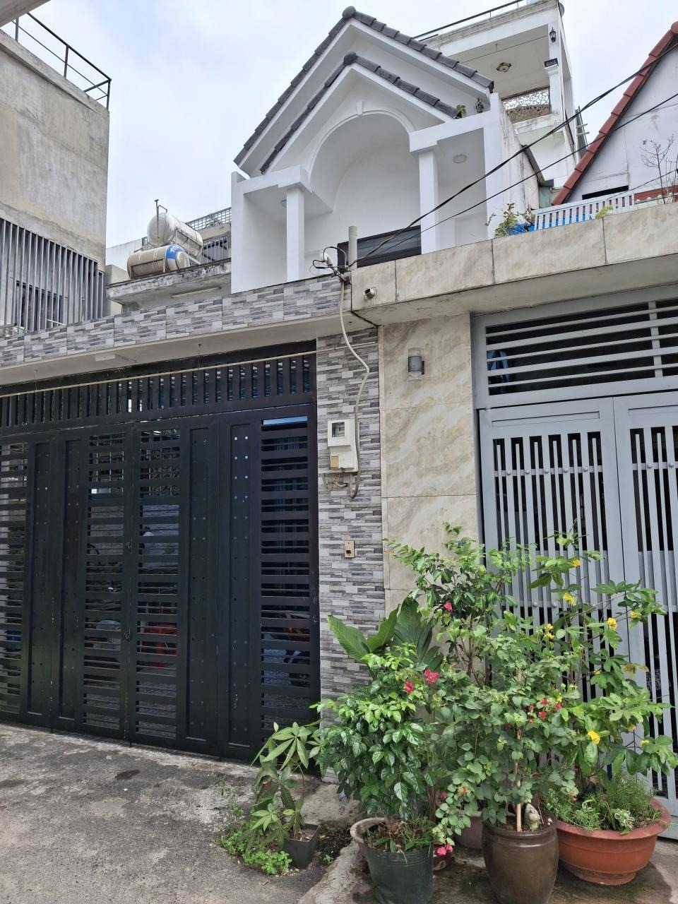 Nhà Thạnh Lộc 49 Q12 - 99m2, 4.5x22m, 5.x Tỷ - Vị trí đẹp, SHR