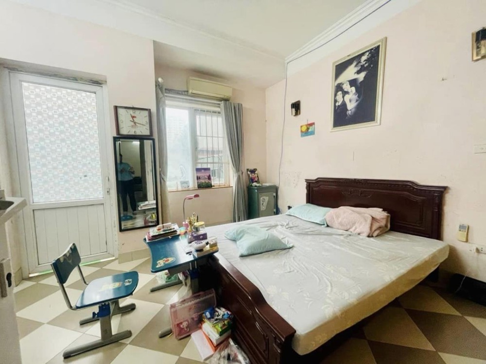 Mặt phố Hà Đông - Kinh doanh đắt khách - 5 Tầng - Giá 11 tỷ