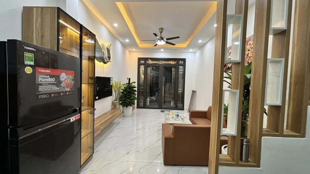 Siêu phẩm Quang Tiến Đại Mỗ: Nhà 5 Tầng, Oto Đỗ, Giá 5 Tỷ 75