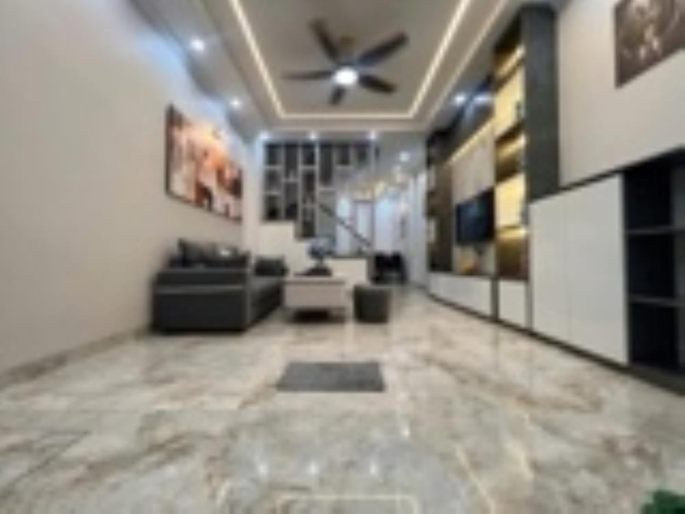Vạn Phúc Hà Đông: Nhà 5 Tầng, Mặt Ngõ Ô Tô, Giá 6 Tỷ