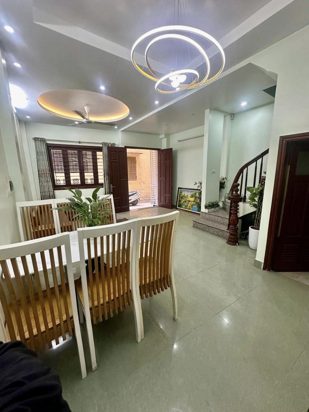 Nhà phố Vạn Phúc Hà Đông: 38m²*4 tầng, Mặt tiền 5m, Giá 7.9 tỷ