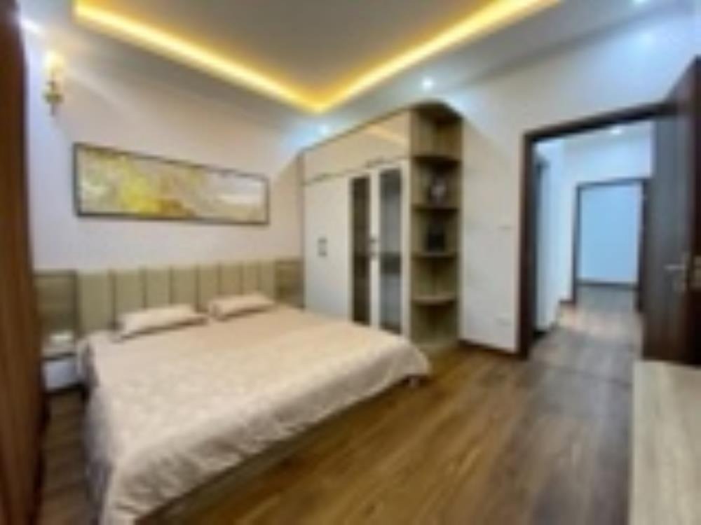 Vạn Phúc Hà Đông: Nhà 5 Tầng, Mặt Ngõ Ô Tô, Giá 6 Tỷ