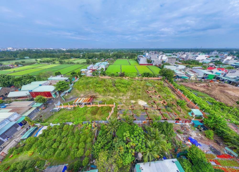 Chính chủ bán đất nền giá rẻ Quận 12, SHR, mặt tiền 10m, gần công viên 150ha