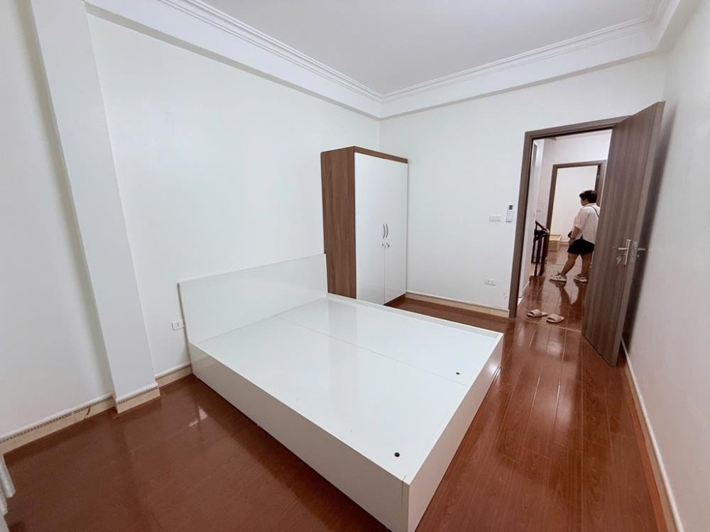 Bán nhà Cầu Diễn - 8.5 tỷ - 7 phòng ngủ - Ô tô vào nhà