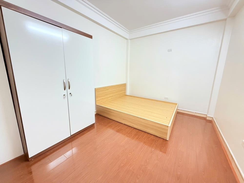 Bán nhà Cầu Diễn - 8.5 tỷ - 7 phòng ngủ - Ô tô vào nhà
