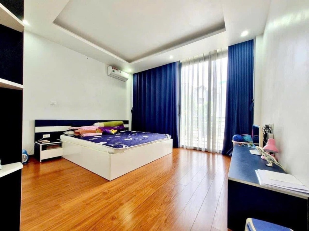 Bán đất nền phân lô giá tốt tại Lê Trọng Tấn - Vị trí đẹp, phong thủy tốt