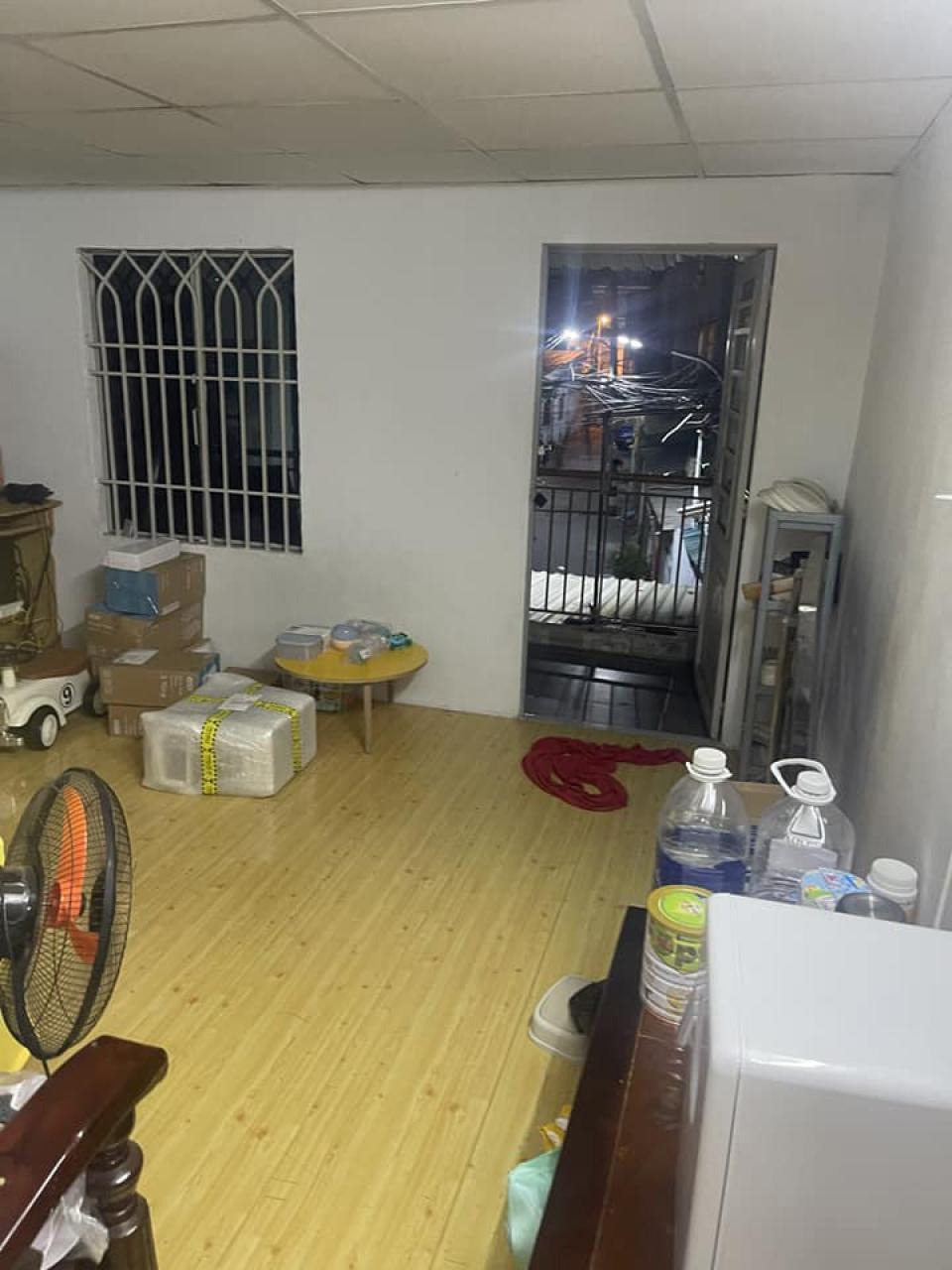 Nhà Nguyễn Tư Giản, 75m2, 4x19m - Giá 5.8 tỷ (TL)