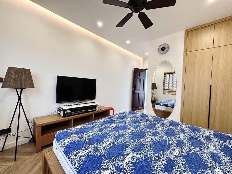 Bán nhà Tô Hiệu, Hà Đông: 8 tỷ, Gara, Ô Tô Vào, Ngõ Thông