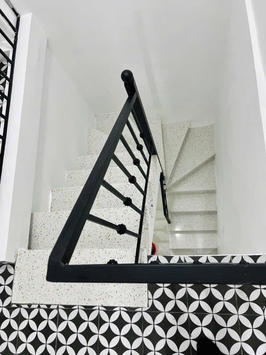 Siêu hiếm - Lô góc 2 mặt thoáng - Hơn 50m2 - Full nội thất - Sổ đỏ chính chủ