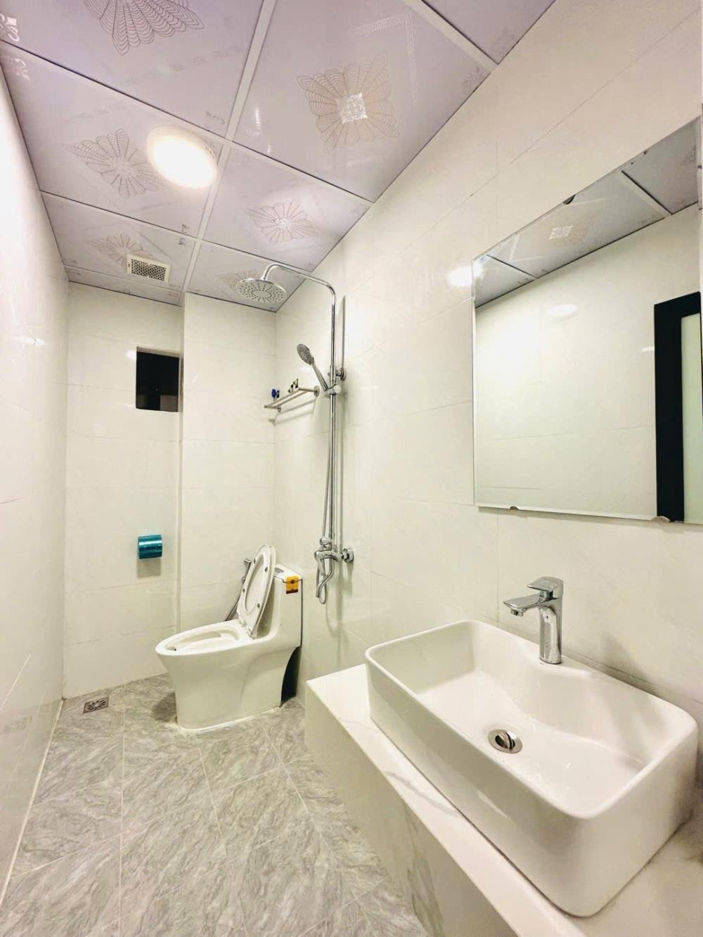 Bán nhà Đống Đa 6 tầng thang máy, 39m², 9.8 tỷ - Vị trí đẹp, tiện ích đầy đủ
