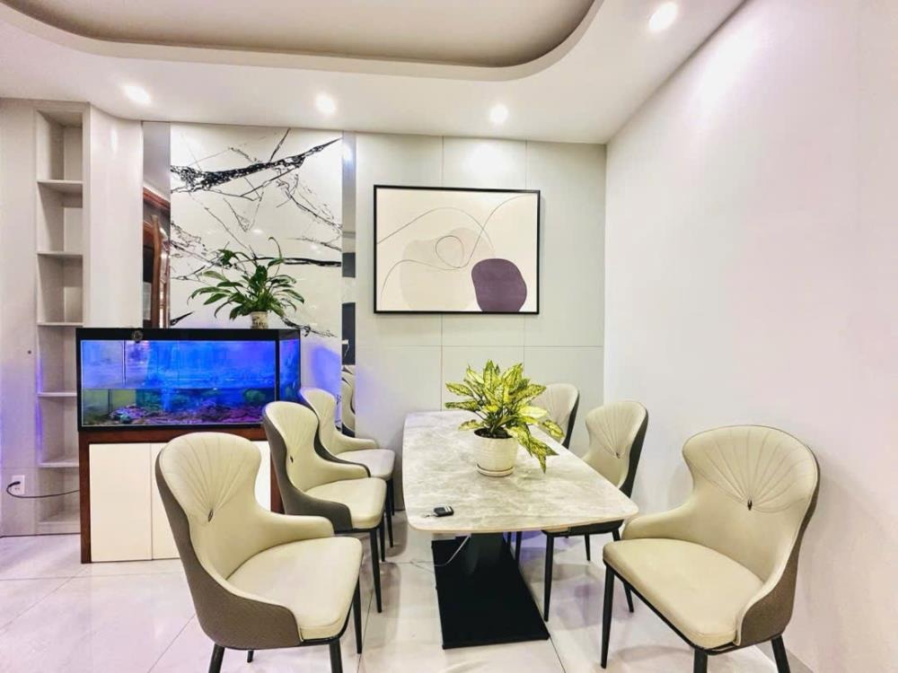Bán nhà Đống Đa 6 tầng thang máy, 39m², 9.8 tỷ - Vị trí đẹp, tiện ích đầy đủ