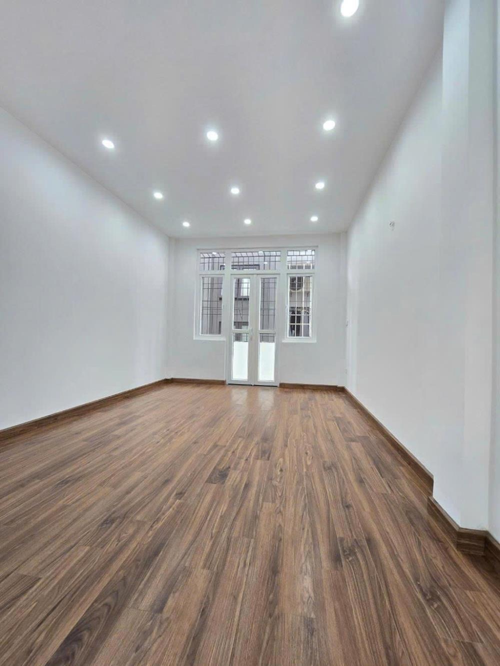Nhà phố Kim Giang Full Nội Thất - 4 Tầng, 8 tỷ - Vị trí Đẹp