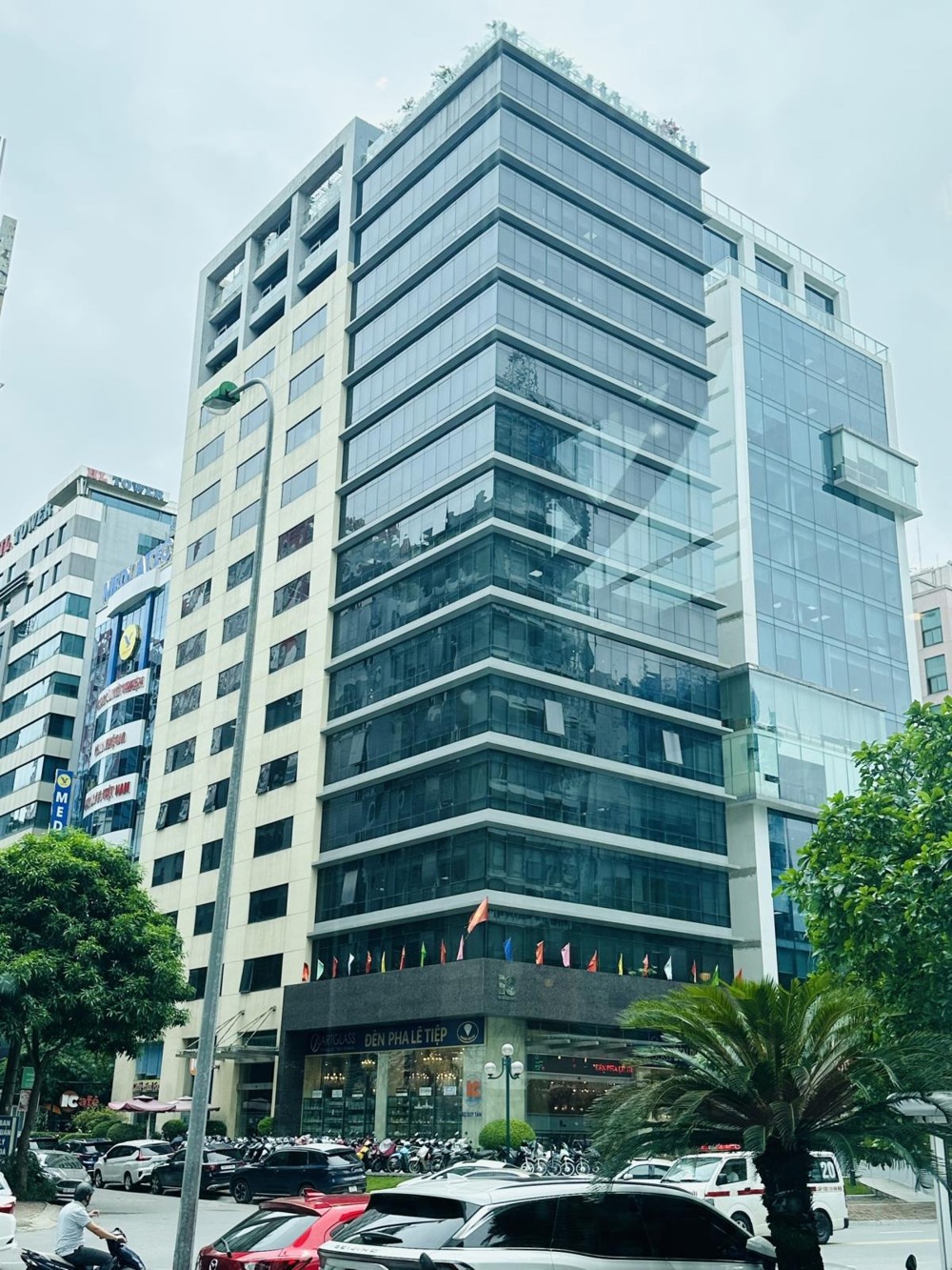 Văn Phòng Trọn Gói Giá Rẻ Tại Hà Nội - Chỉ Từ 7 Triệu/Tháng