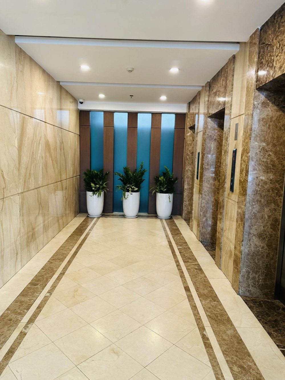 Văn Phòng Trọn Gói Giá Rẻ Tại Hà Nội - Chỉ Từ 7 Triệu/Tháng