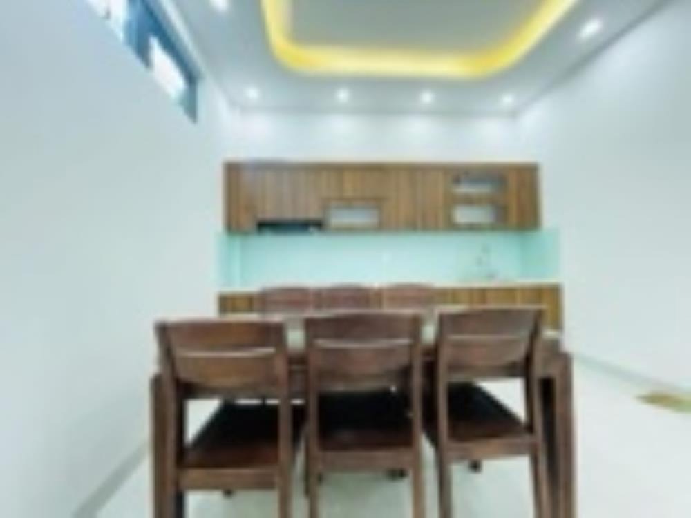 Nhà Phố Ngô Quyền Hà Đông: 5 Tầng, Thang Máy, 20m Ra Mặt Phố - Giá Chỉ 12 Tỷ