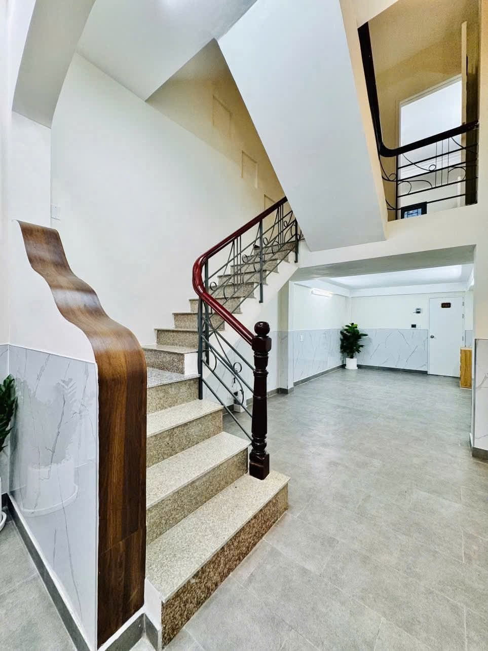 Bán Nhà Đại Mỗ - Nam Từ Liêm 6.9 Tỷ - Vị Trí Đắc Địa, Tiện Ích Vượt Trội