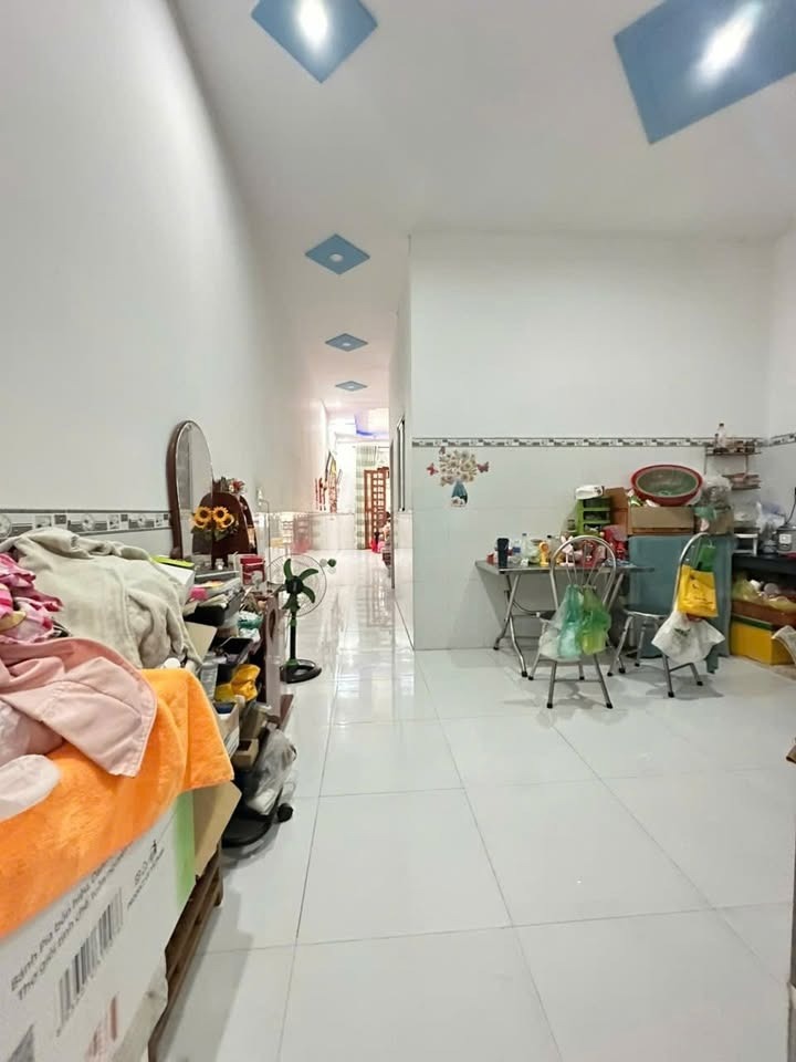 Bán Nhà Mặt Tiền Hóc Môn - 1 Trệt 1 Lầu, 90m2, SHR - 0588375919