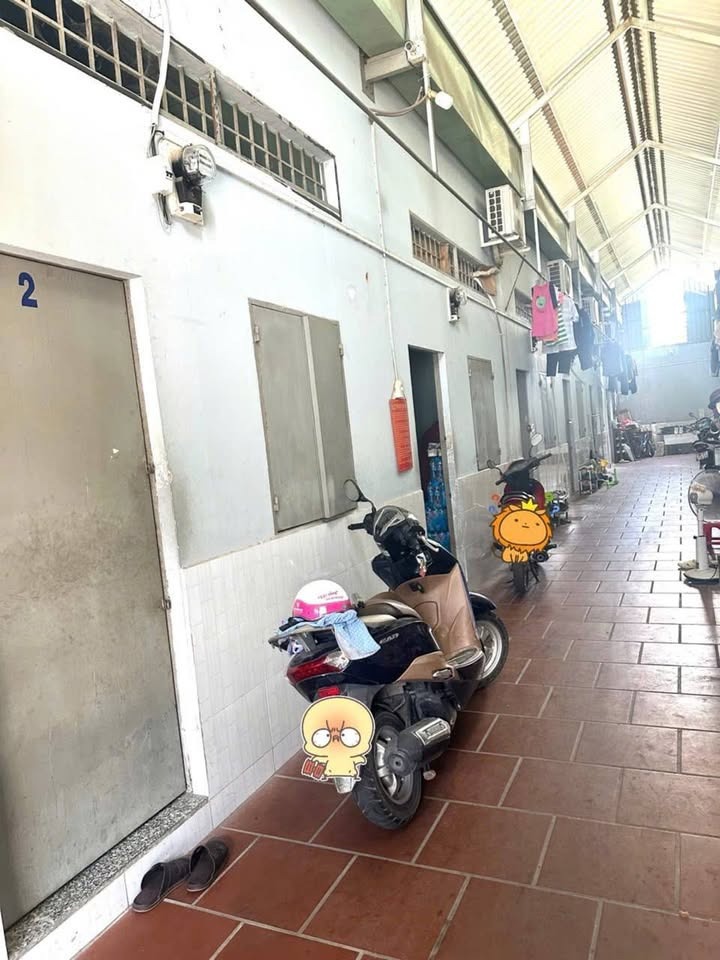 Bán Kiot & 11 Phòng Trọ Đang Cho Thuê - Phan Văn Hớn, Hóc Môn - SHR