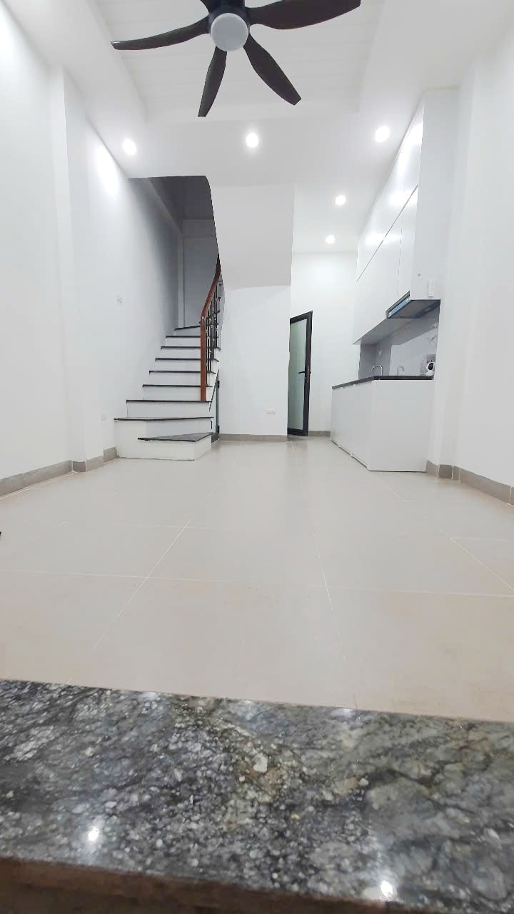 Nhà Phố 5 Tầng Full Nội Thất, Phân Lô, Ô Tô Đỗ Cửa - Giá 4.46 Tỷ