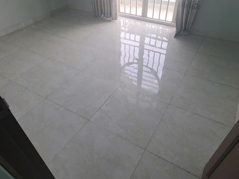 Bán Nhà Quận 7 - 57m² - 4PN - 6.8 Tỷ - Hẻm Xe Hơi
