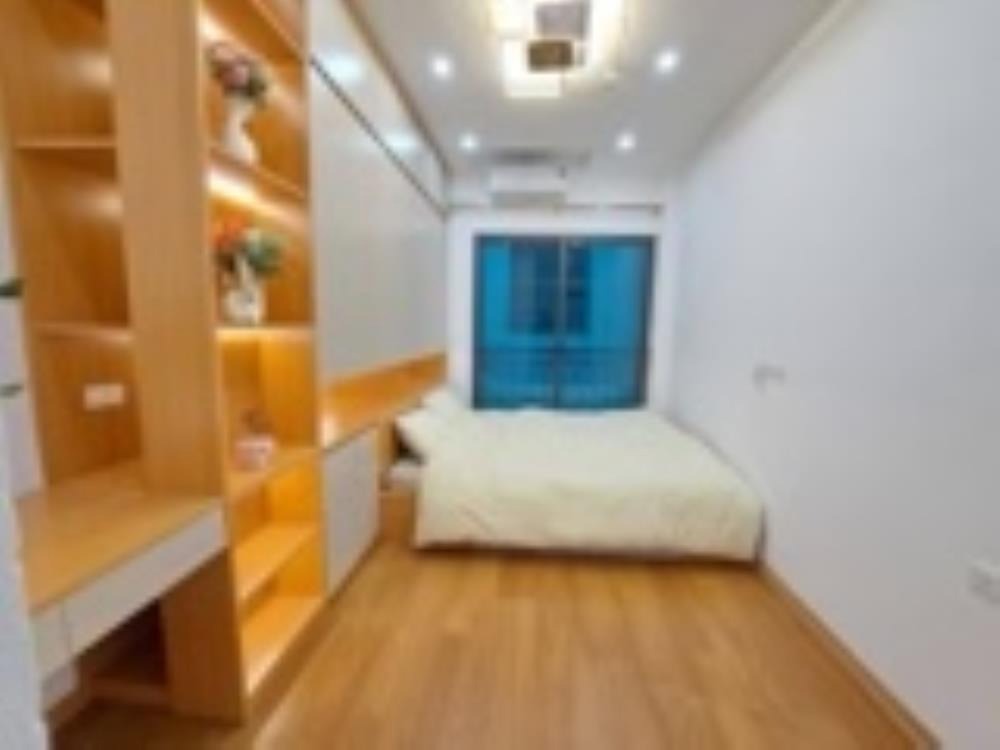 Nhà phố Ngô Quyền, Hà Đông: 30m²x5T, Full Nội Thất, 9 tỷ, Ra Mặt Phố