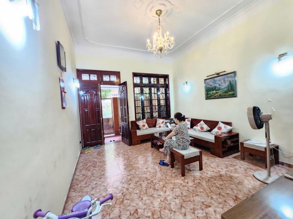Nhà Đẹp Đống Đa - 77m2 - 21 tỷ - Ô tô vào nhà - Kinh doanh