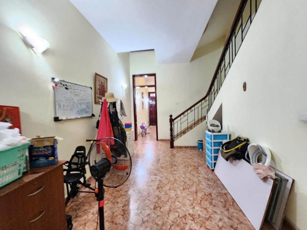 Nhà Đẹp Đống Đa - 77m2 - 21 tỷ - Ô tô vào nhà - Kinh doanh