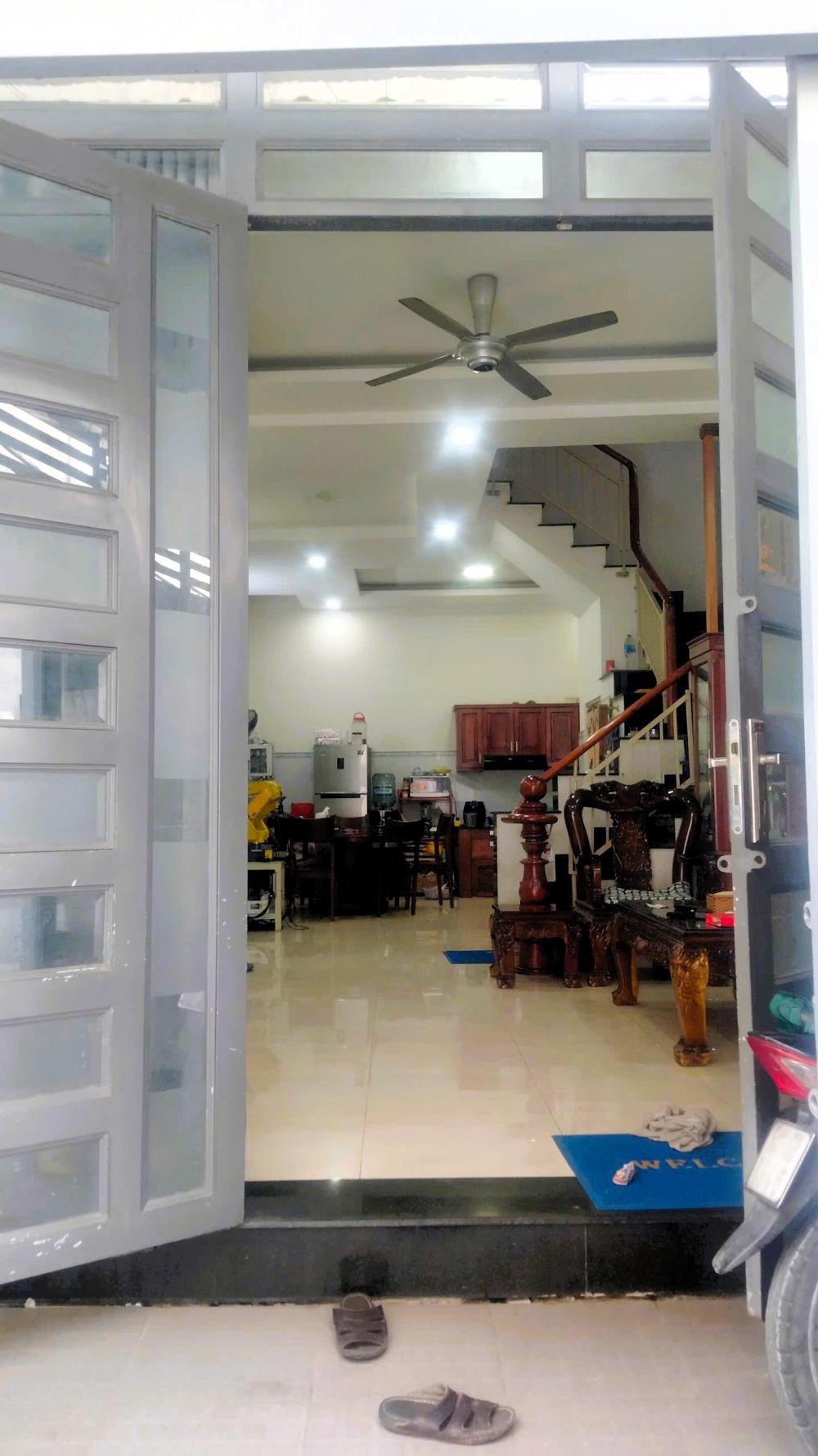 Bán nhà 3 phòng ngủ, đường 52 Hiệp Bình Chánh - Vị trí đẹp, gần chợ, giá 7 tỷ