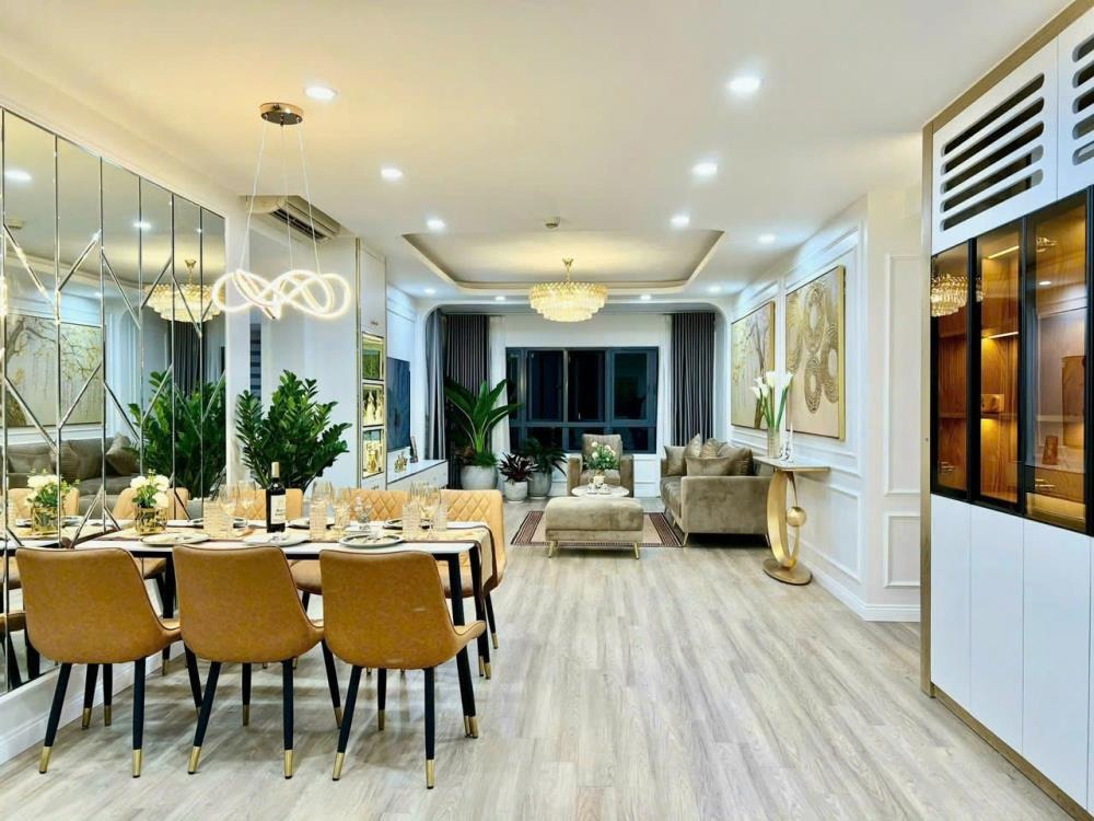 Bán Căn 3PN Mulberry Lane 122m2 Full Nội Thất - Giá 7.x Tỷ