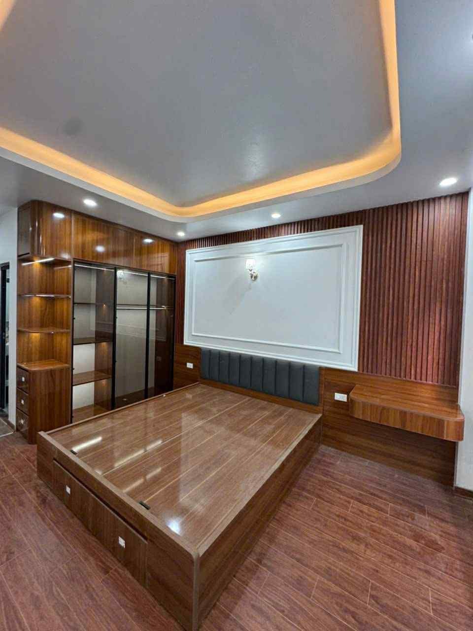 Bán nhà 6 tầng, có thang máy, ô tô vào tận cửa - Bắc Từ Liêm