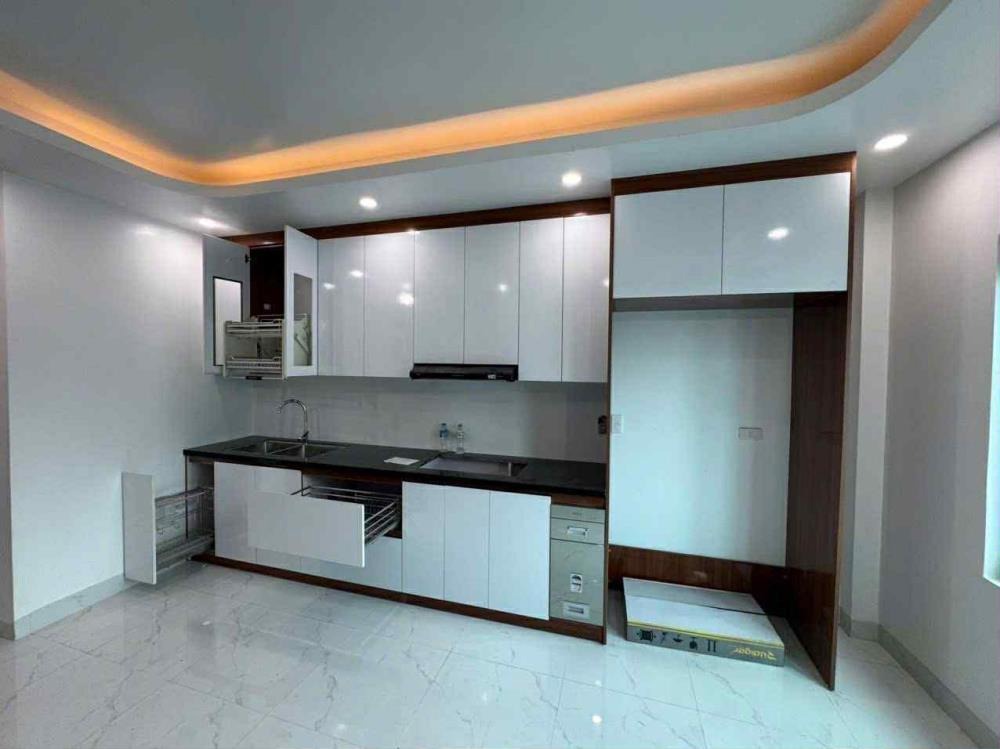 Bán nhà 6 tầng, có thang máy, ô tô vào tận cửa - Bắc Từ Liêm