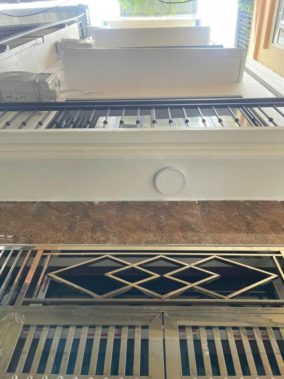 Nhà phố Định Công 34m² x 5 Tầng - Full Nội Thất - Vị Trí Đắc Địa