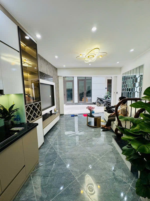 Siêu phẩm nhà phố Hoàng Mai - Giáp Ranh Thanh Xuân | Ô tô vào tận cửa