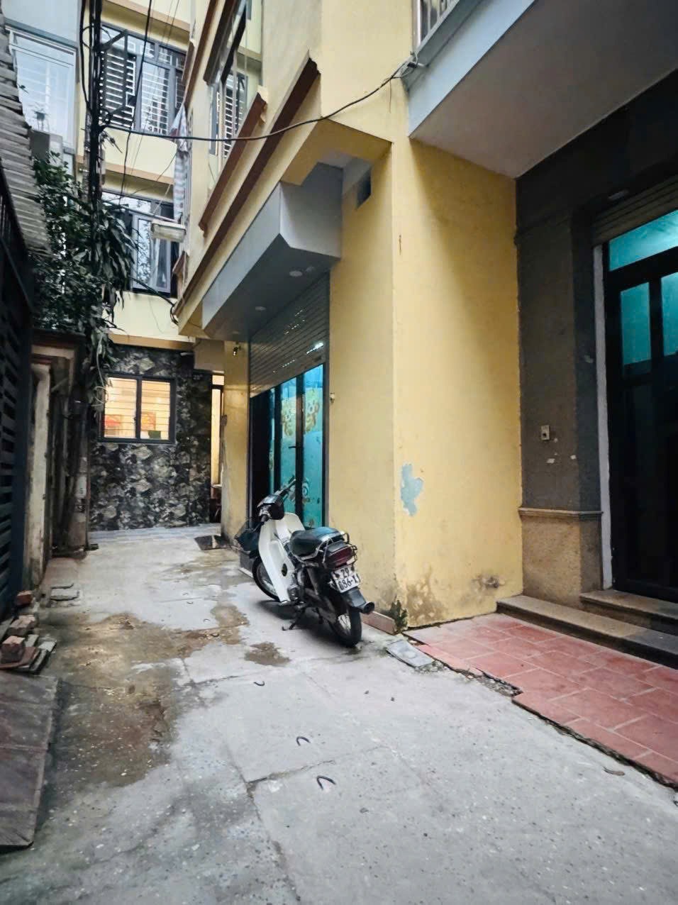 Bán Nhà Mặt Phố Vũ Trọng Phụng - Thanh Xuân - 62m2 - 4 Tầng - Giá 10.95 Tỷ
