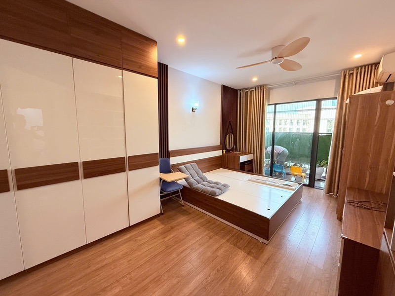 Bán Căn Hộ The Emerald Mễ Trì: 3PN, 107m2, Giá 8.5 Tỷ - Vị Trí Vàng
