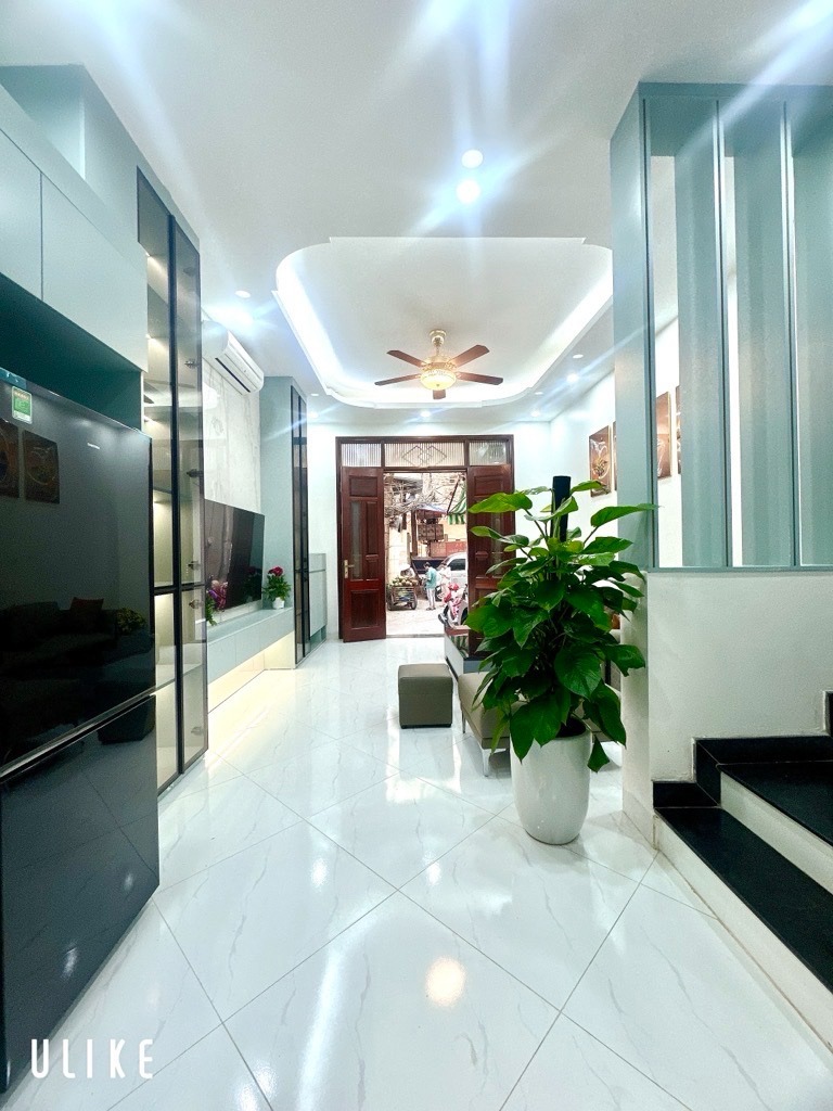 Trần Đại Nghĩa - Ô Tô Đỗ Cửa - Ngõ Thông Thoáng, Sáng Đẹp