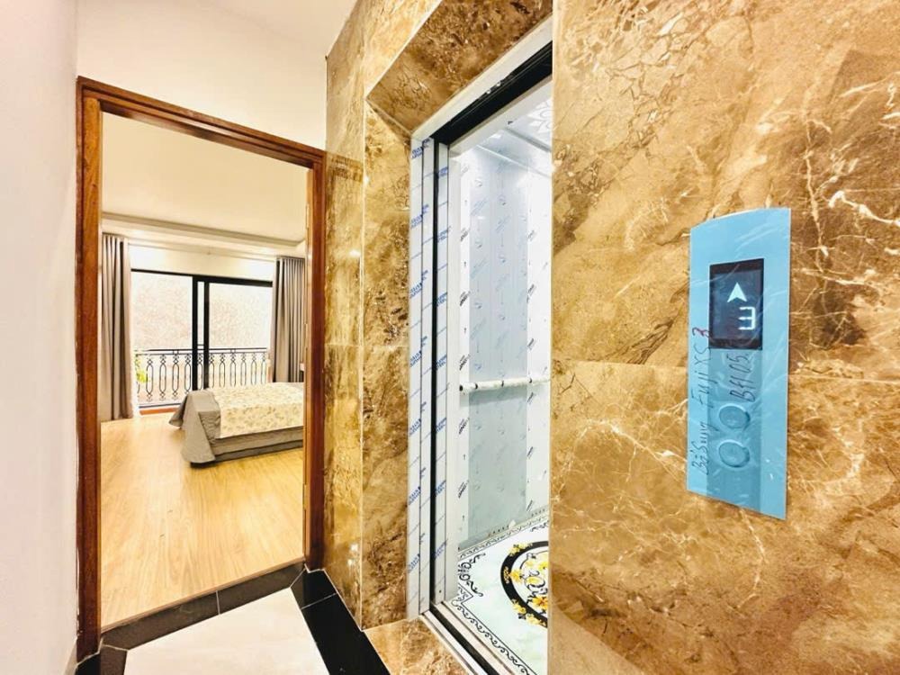 Bán nhà Đống Đa - 39m² 6 Tầng, Thang Máy, Mặt Tiền 4.1m, 9.8 tỷ