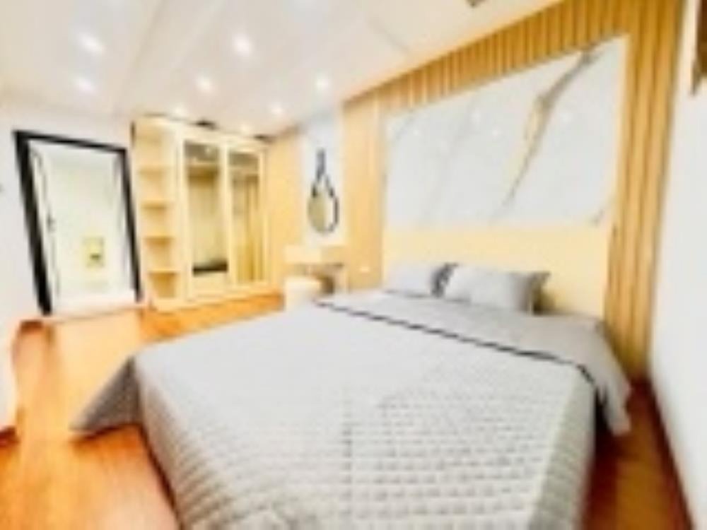 Bán nhà phố Dương Khuê 50m² x 5 tầng, ngõ thoáng, giá 14 tỷ