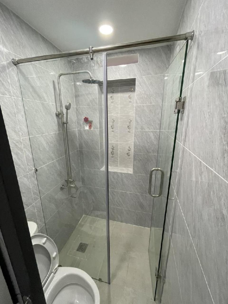 Nhà 3 Tầng, Vườn Lài, Quận 12: 144m2, 9.x Tỷ - Pháp Lý Sổ Hồng