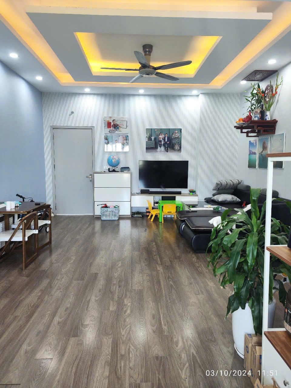 Căn Góc 76m2 View Hồ - Giá 2.7x Tỷ - Vị Trí Đắc Địa Tại Khu Đô Thị