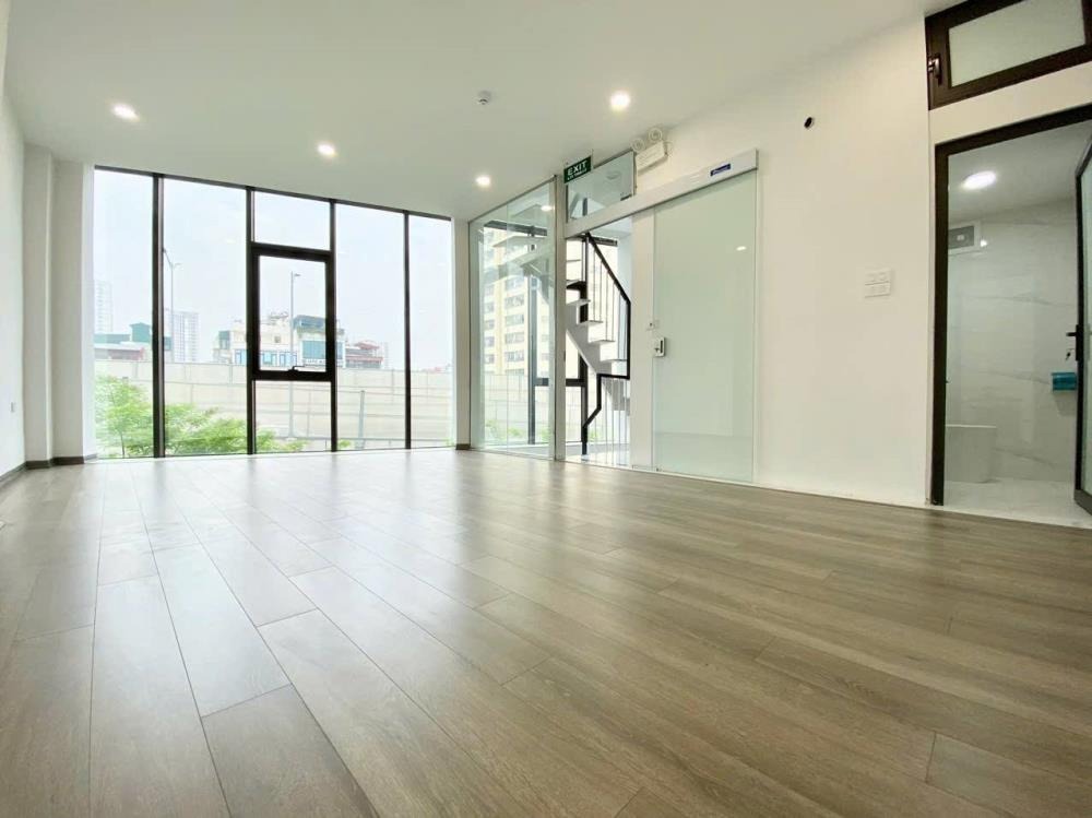 Bán tòa nhà 9 tầng mặt tiền Phạm Văn Đồng - 19.9 tỷ