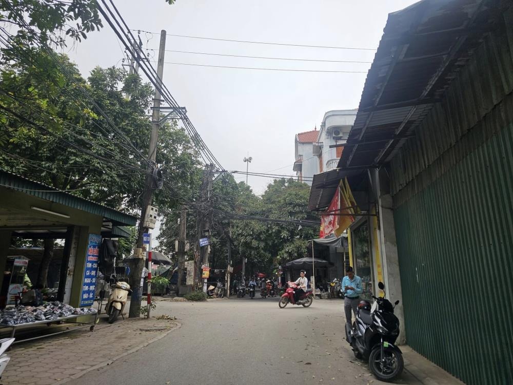 Bán Đất Cống Thôn Yên Viên Gia Lâm 100m2 Mặt Tiền 5m - Đầu Tư Sinh Lời